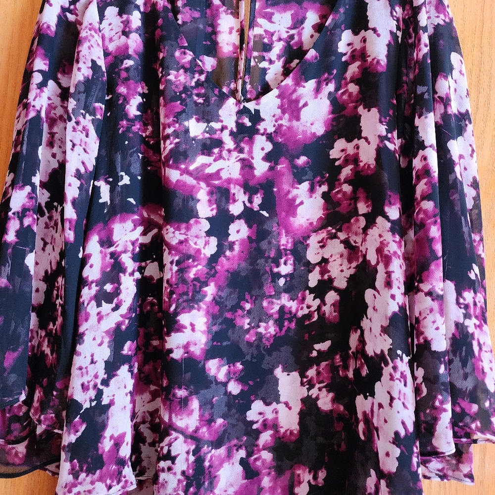 Jennifer Lopez blouse